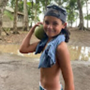 Meet your Posher, Troy